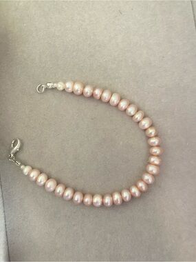 Genuine freshwater Pearl Pink Pearl Bracelet with Silver Clasp